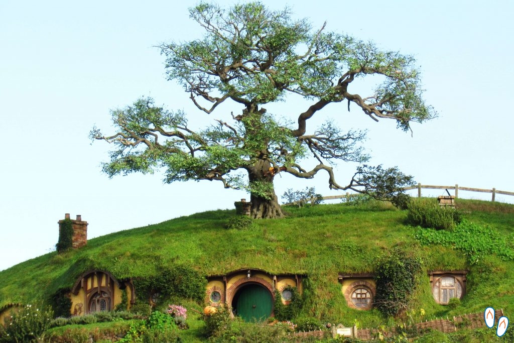 Hobbiton - The Shire (LOTR)
