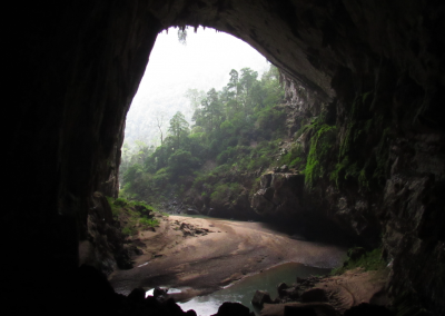 hang-en-cave-expedition-oxalis-vietna
